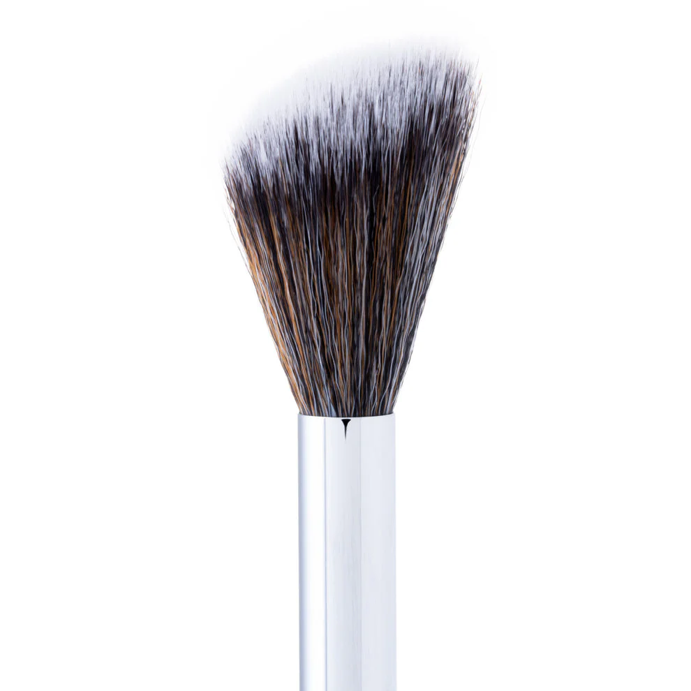 By Caitlyn BYC08 Feather Luxe Brush - Image 3