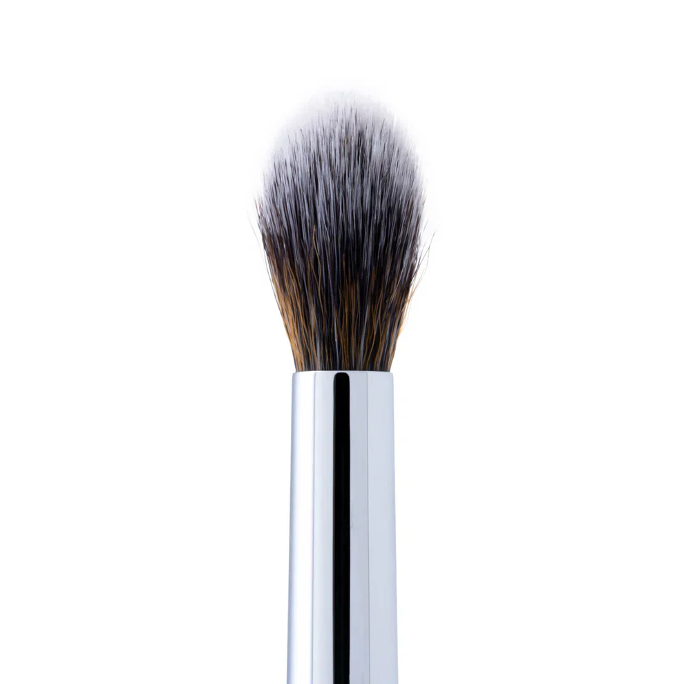 By Caitlyn BYC31 Blending Luxe Brush - Image 3