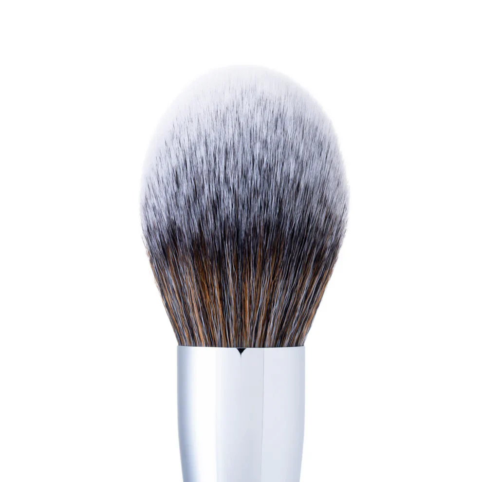 By Caitlyn BYC01 Large Powder Luxe Brush - Image 3