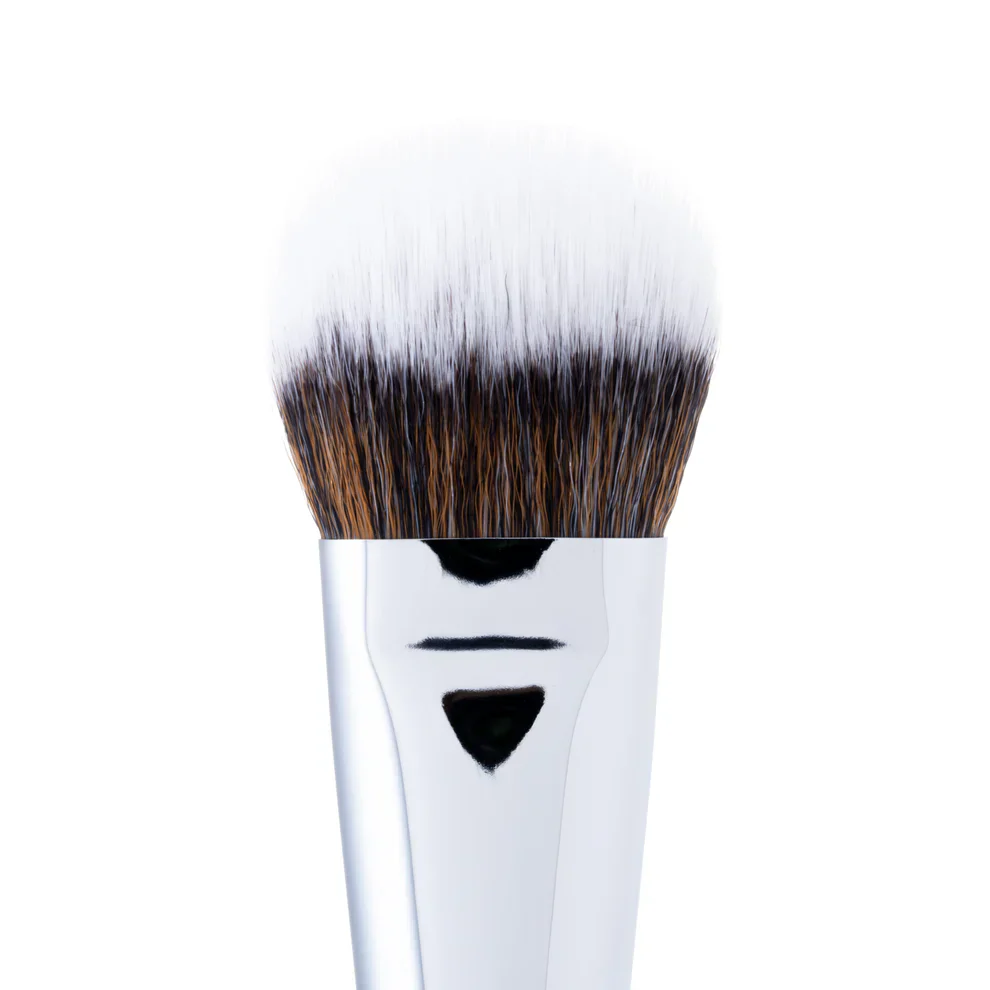 By Caitlyn BYC03 Duo-Fibre Base Brush - Image 4