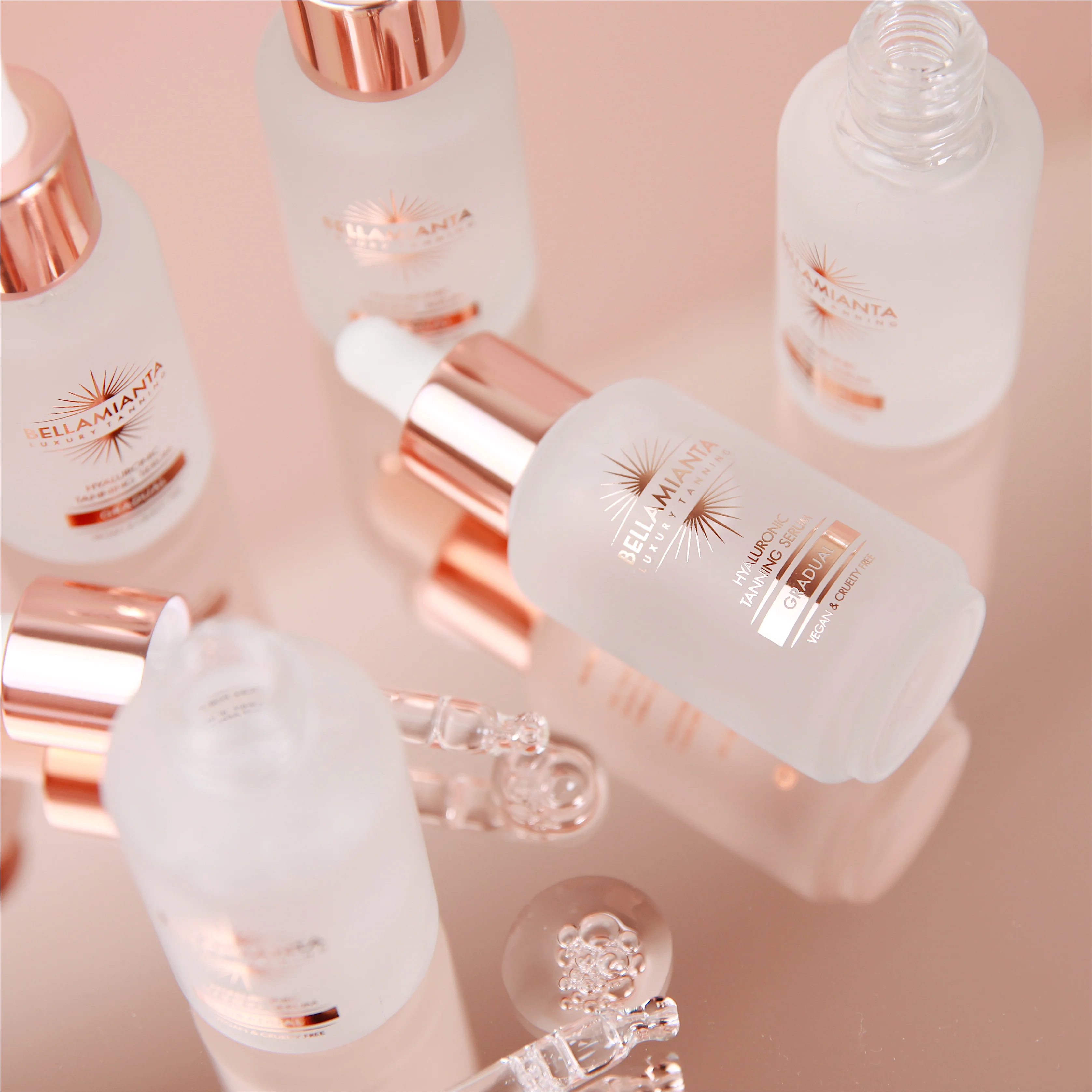 Gradual Hyaluronic Face Tanning Serum - Image 3