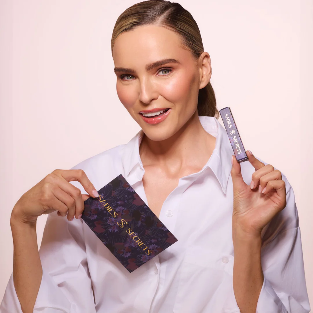 Sadies Secrets At-Home Eyebrow Tint Shade 3 Darker Brows - Image 3