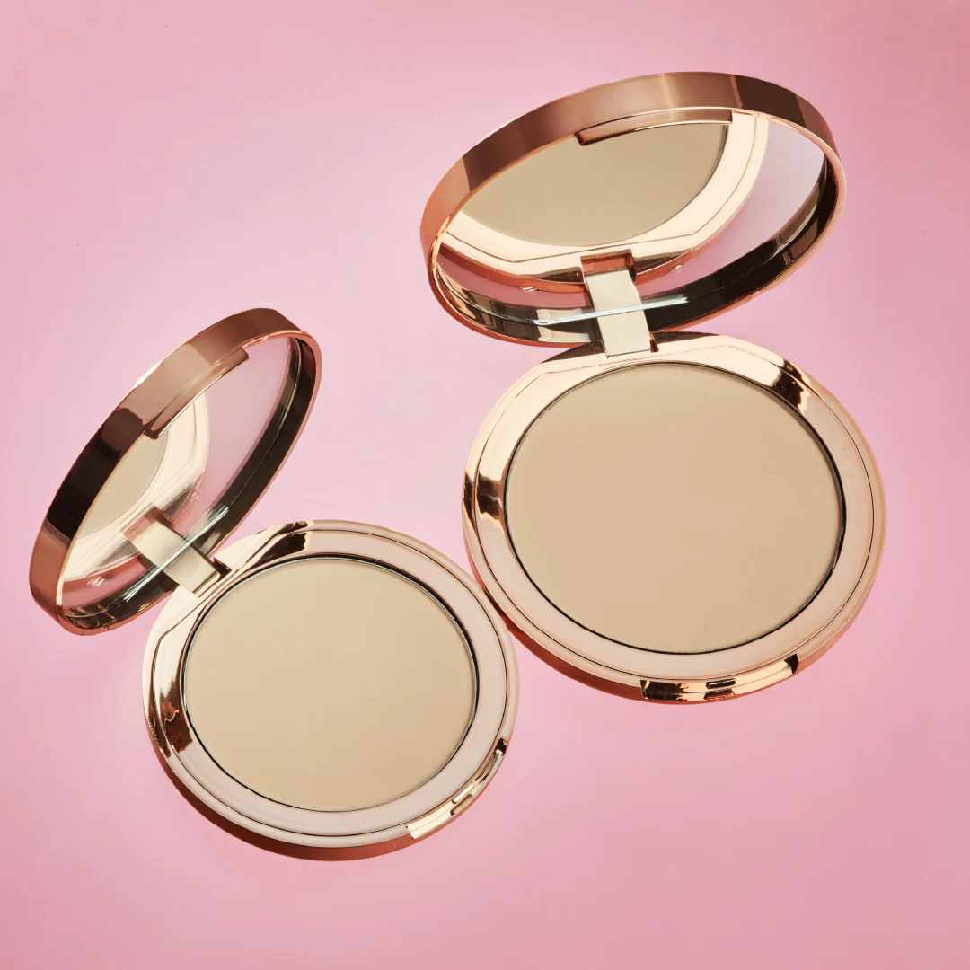 Sheer Perfection Translucent Pressed Powder Travel Size - Image 8