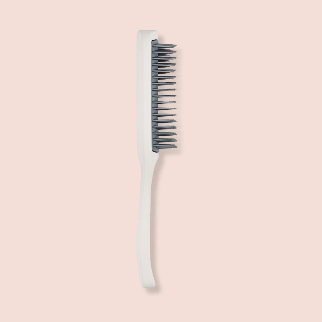 The Belle Brush The Treatment Brush - Image 4
