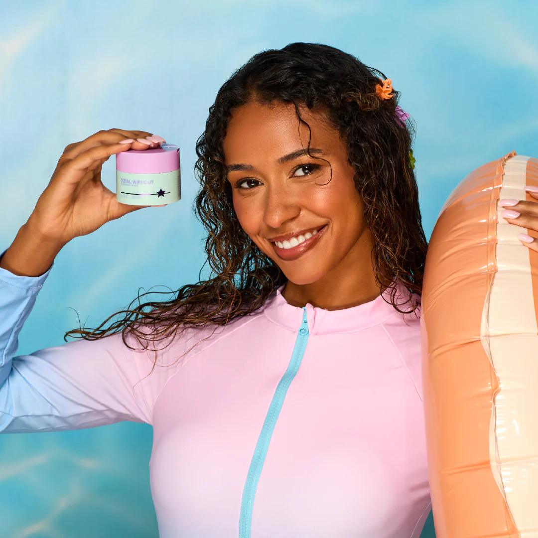 Iconic BronzeTotal Wipeout Skin Cleansing Balm - Image 10